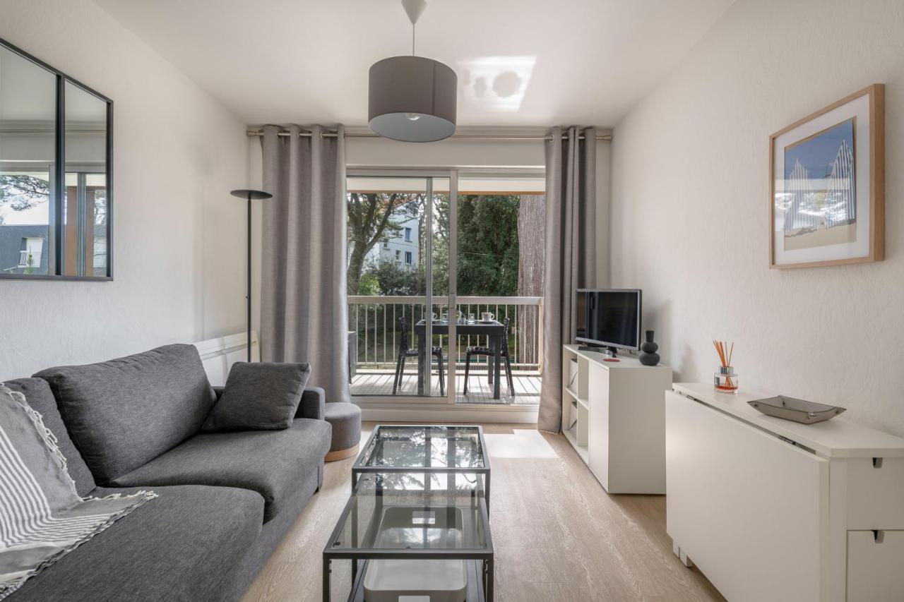 Appartement A 300m De La De